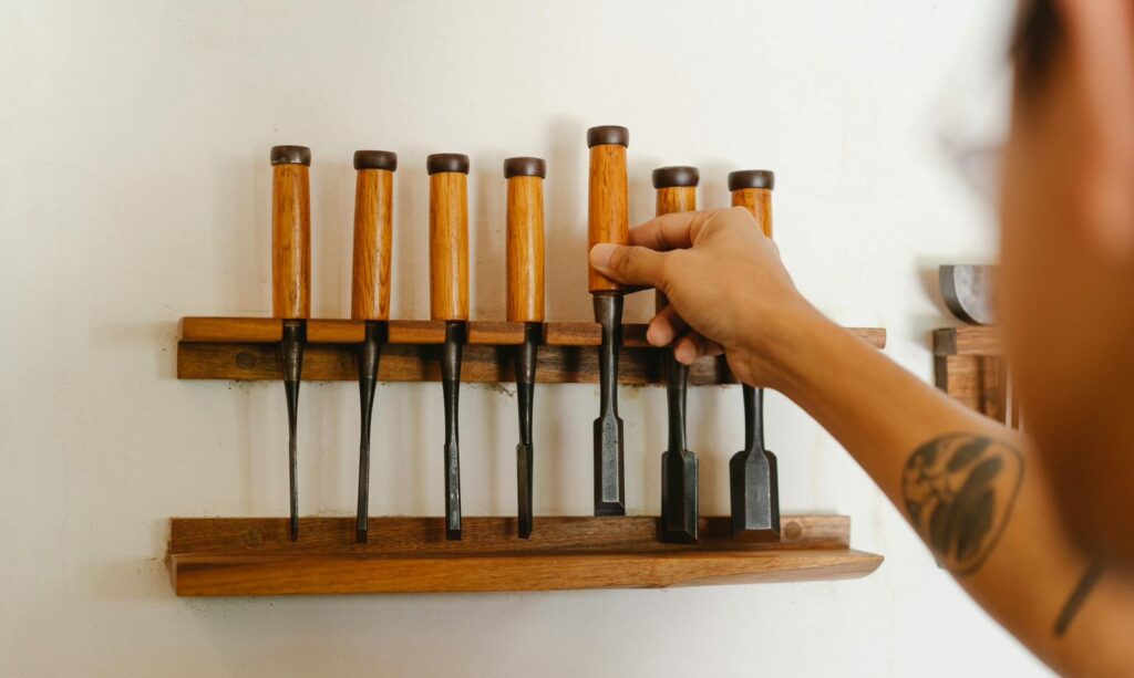 Carving chisels